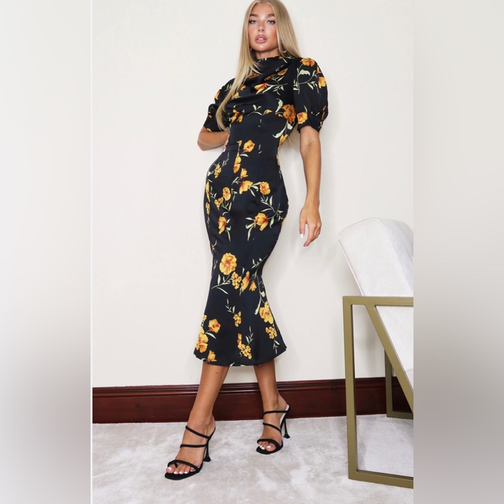 Pretty little thing floral dress, Size 12